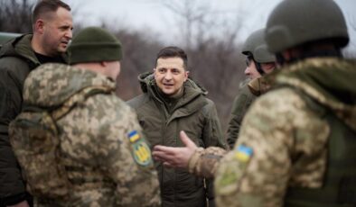 Ukrayna ordusu asker sayısını arttırıyor