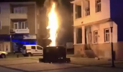 Uzunköprü’deki Adalet Anıtı kundaklandı