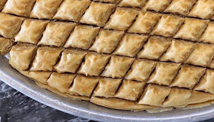 Yunanistan’da manşet: Baklava, geleneksel Yunan tatlısıdır