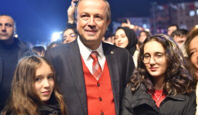 Cumhuriyet’in 99. Yılı Avcılar’da Coşkuyla Kutlandı