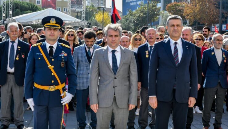 ESENYURT’TA ÇELENK SUNMA TÖRENİ GERÇEKLEŞTİ