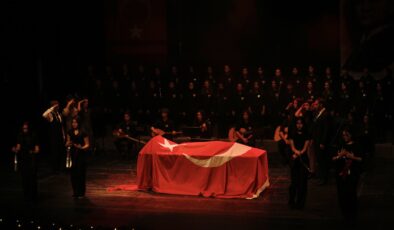 MUSTAFA KEMAL ATATÜRK ARAMIZDAN AYRILIŞININ 84. YIL DÖNÜMÜNDE ANILDI