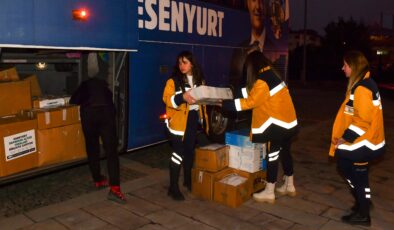 <strong>Esenyurt deprem bölgesine desteklerini sürdürüyor</strong>