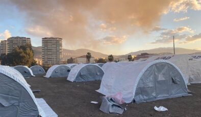 <strong>Çadır kent deprem bölgesinin yaralarını saracak</strong>