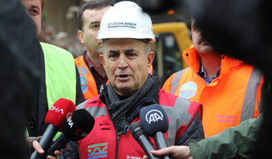 <strong>Başkan Akgün: “Türkiye’de imar barışına tabi tutulmuş ne kadar bina varsa tahliye edilmelidir”</strong>