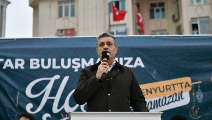 Kadir Gecesi’nde binlerce Esenyurtlu aynı sofrada buluştu