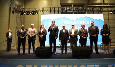 11 ilden gelen depremzedeler Büyük Halk İftarı’nda buluştu