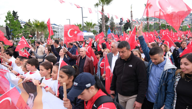 Bağımsızlık mücadelemizin 104’üncü yıldönümüne yakışır kutlama