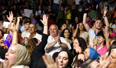 Çatalca’da Karadeniz rüzgarı salladı