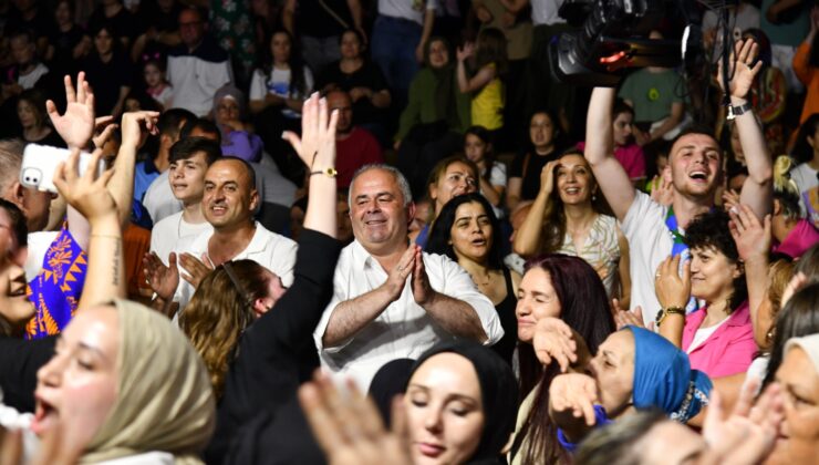 Çatalca’da Karadeniz rüzgarı salladı