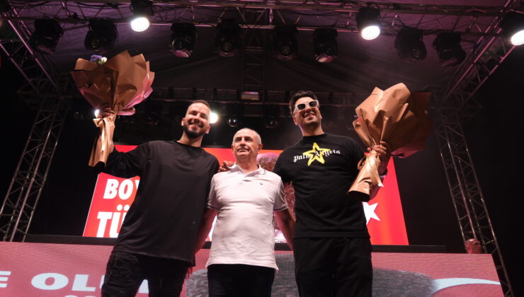 Büyükçekmece’de Zafer coşkusu zirve yaptı