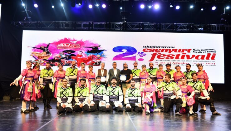 2. Uluslararası Esenyurt Halk Dansları Müzik ve Sanat Festivali’ne görkemli açılış