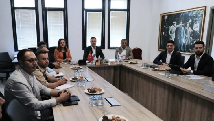 Silivri’de afet zamanında iletişim toplantısı yapıldı