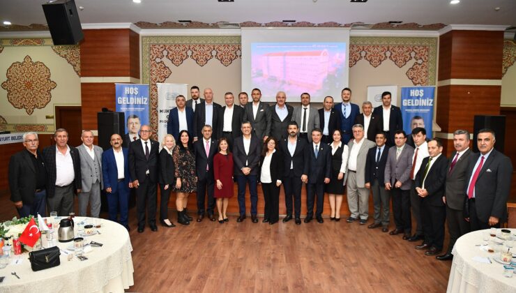 Başkan Bozkurt muhtarlarla bir araya geldi