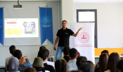 Küçükçekmeceli gençler Erasmus günlerine yoğun ilgi gösterdi