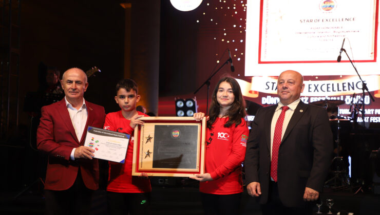 100. yıl kutlamaları “Dünya Yıldızı” ödülüyle taçlandı