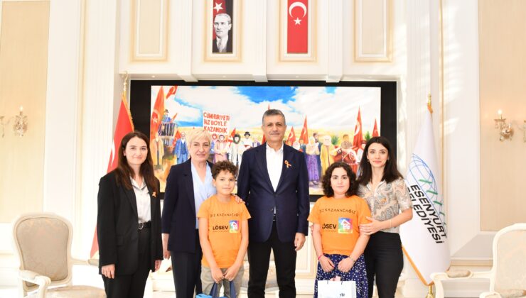 Lösemili çocuklardan Başkan Bozkurt’a ziyaret