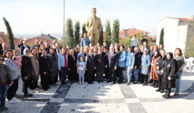 Atatürk’ün anılarında yer alan Çakmaklı da Atatürk Anıtı açıldı