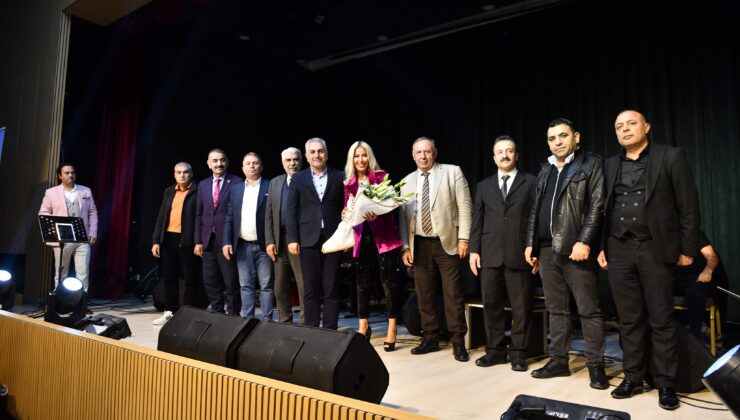 Esenyurtlular kardeşlik halayında buluştu