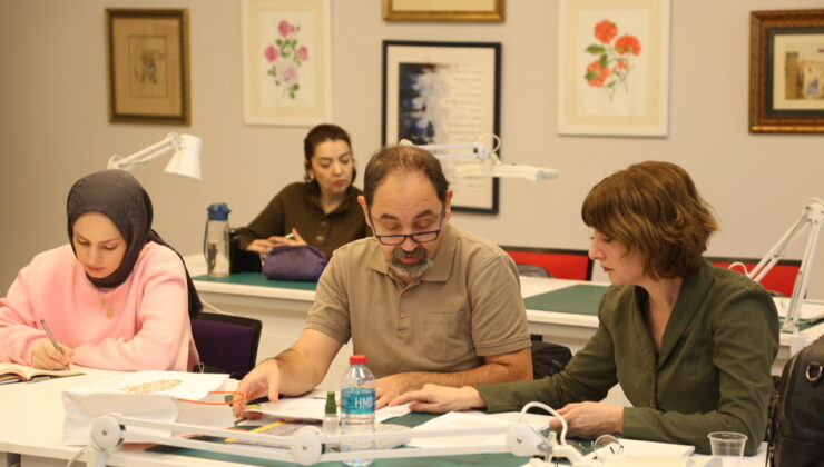 Küçükçekmece Belediyesi güzel sanatlar akademisi’nde 30 farklı branşta sanat eğitimleri başladı