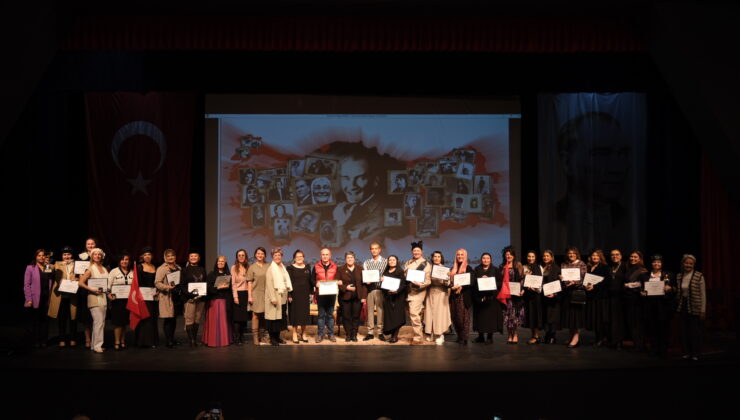 Tüm zamanlara öncülük eden ‘’Zamansız Kadınlar’’ sanatseverlerle buluştu