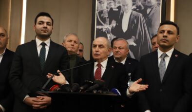 “Bu türden operasyonlar CHP’ye puan kazandırır”