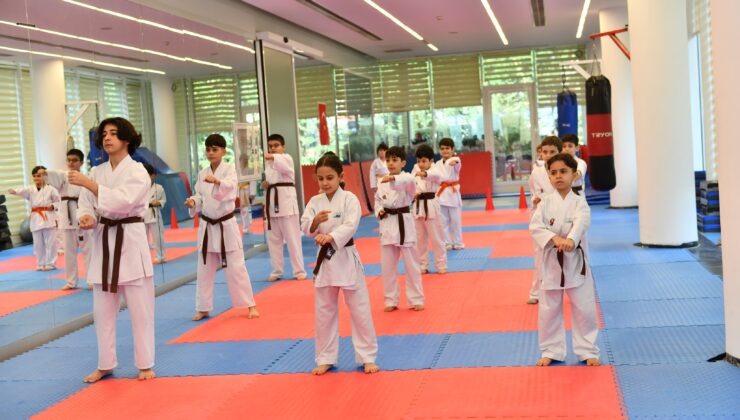 Çocuklar burada yeteneklerini keşfediyor