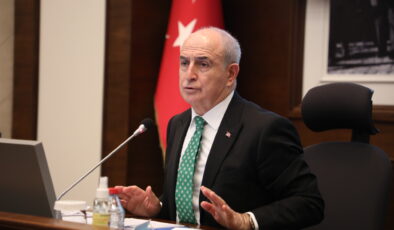 Başkan Akgün: Yazana da, çizene de, televizyonda konuşana da yazıklar olsun