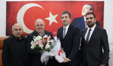 Başkan Adayı Erhan Güzel Başkan Mesut Üner’i makamında ziyaret etti