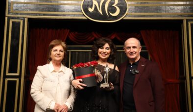 ‘Nilgün Belgün’le Aşk ve Komedi’ Büyükçekmece’de Sahnelendi