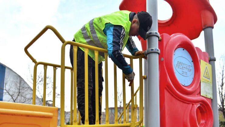 Esenyurt’un parkları yeni bir görünüme kavuşuyor