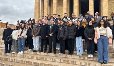 Gençlere ilk sözünü tuttu, ATA’nın huzuruna çıktı