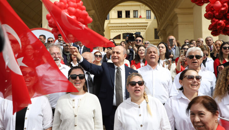 Rekortmen Başkan’ı binlerce Büyükçekmeceli karşıladı