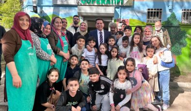 Başkan Özer hemşehri dernekleriyle bayramlaştı