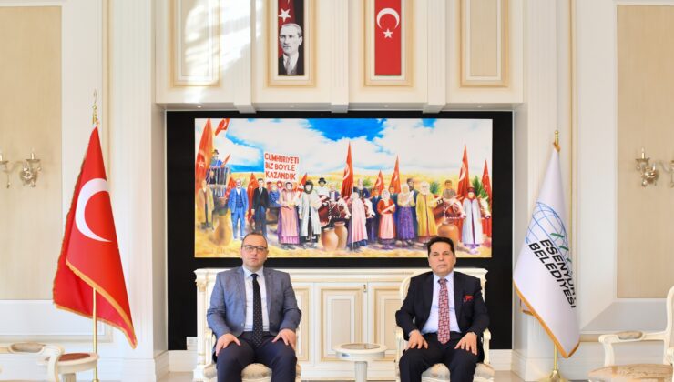 Esenyurt Kaymakamı Çobanoğlu’ndan Başkan Özer’e hayırlı olsun ziyareti