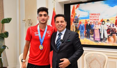 Milli Paratriatloncu Uğurcan, Başkan Özer’e olimpiyat şampiyonluğu sözü verdi