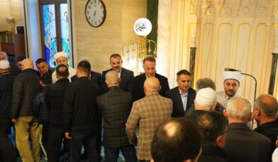 “Ramazan Bayramı tüm ülkeye barış, huzur ve bereket getirsin”