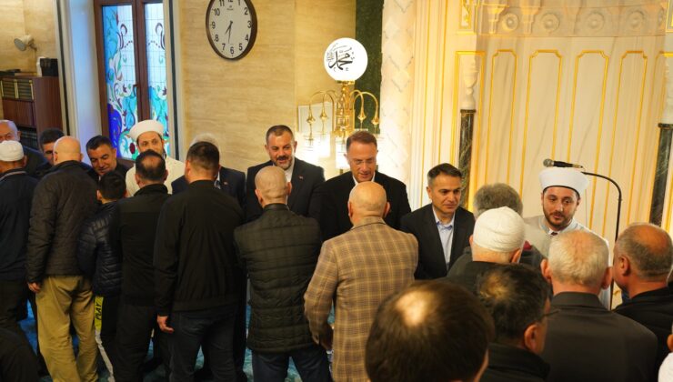 “Ramazan Bayramı tüm ülkeye barış, huzur ve bereket getirsin”