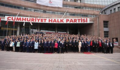 Büyükçekmece Belediyesi Ata’nın huzurunda