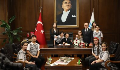 Ulusal Egemenlik ve Çocuk Bayramı’nı gönüllerince kutladılar