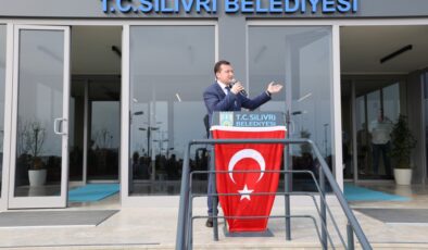 Başkan Bora Balcıoğlu, Belediye Personeliyle Buluştu