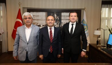 CHP Genel Başkan Yardımcısı Özgür Karabat, Silivri Belediye Başkanı Bora Balcıoğlu’nu Ziyaret Etti