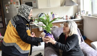 Esenyurt Belediyesi engelli anneleri unutmadı