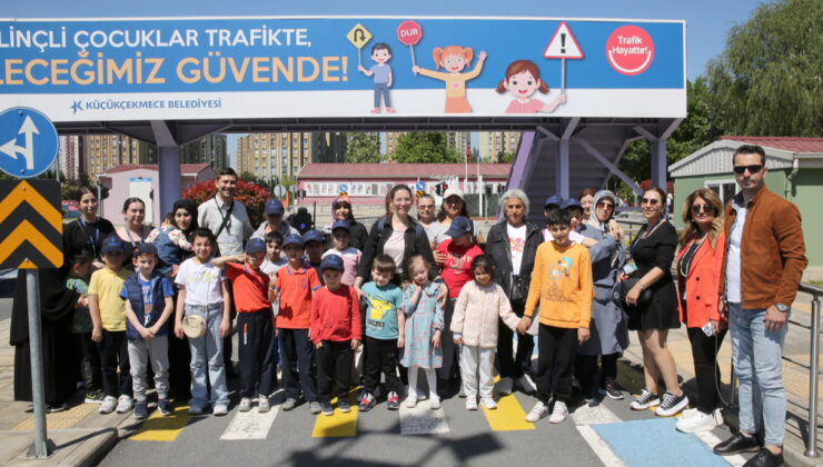 Küçükçekmece’de özel çocuklara trafik eğitimi verildi