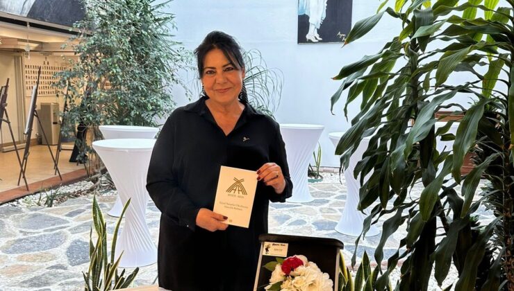 Sanatçı Aysen Arın’dan 20. Yıl Sergisi