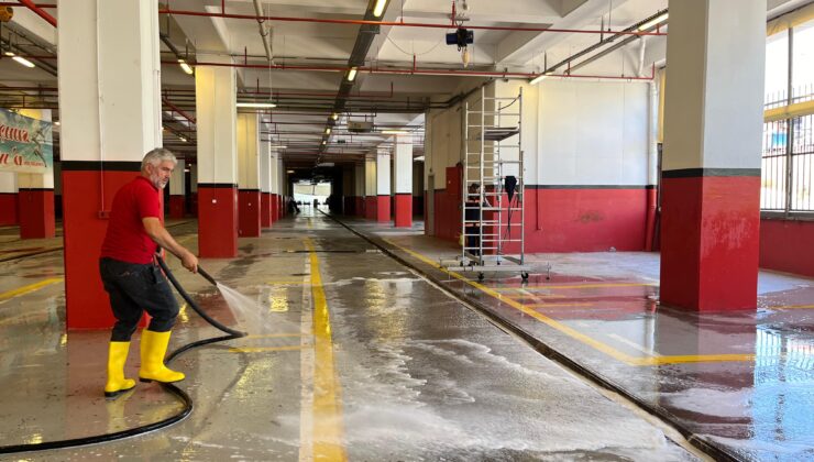 Esenyurt’ta kurban kesim alanları temizlendi