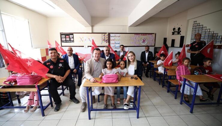 Başkan Balcıoğlu’ndan Hatay’daki Çocuklara Çanta ve Kırtasiye Desteği