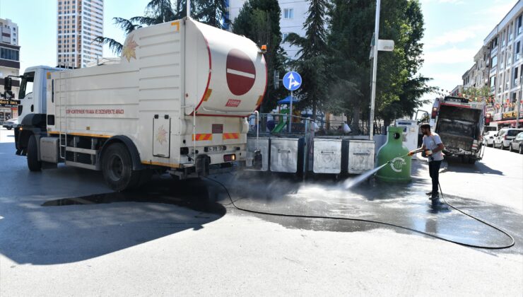 Esenyurt’ta Temizlik Seferberliği: Çöp Konteynerleri Yenileniyor ve Dezenfekte Ediliyor