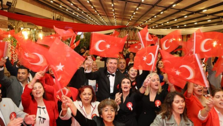 Çatalca’da Cumhuriyetimizin 101. Yılı Resepsiyonu Düzenlendi.