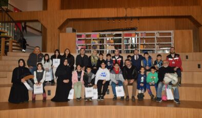 Esenyurtlu şehit ve gazi çocuklarından örnek davranış